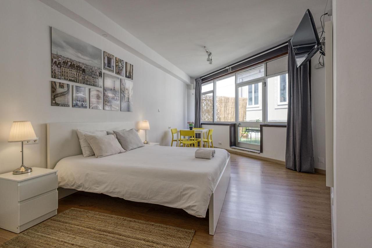Travel & Live Aliados Apartment Porto Eksteriør bilde