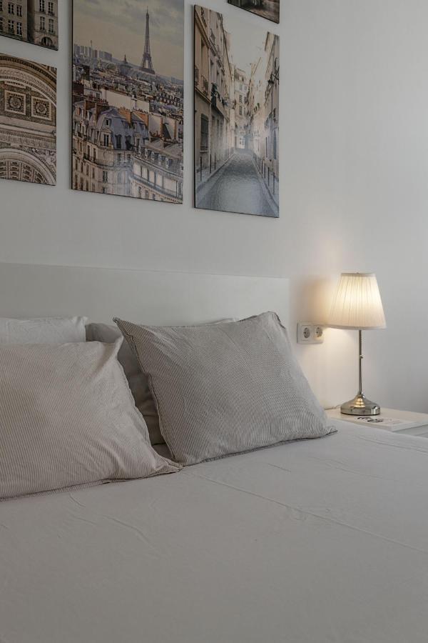 Travel & Live Aliados Apartment Porto Eksteriør bilde