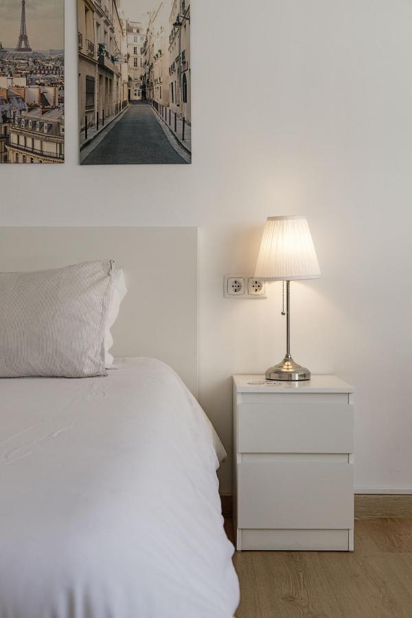 Travel & Live Aliados Apartment Porto Eksteriør bilde